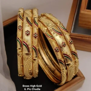 Brass high gold floral engraved traditional chudi bangles for women