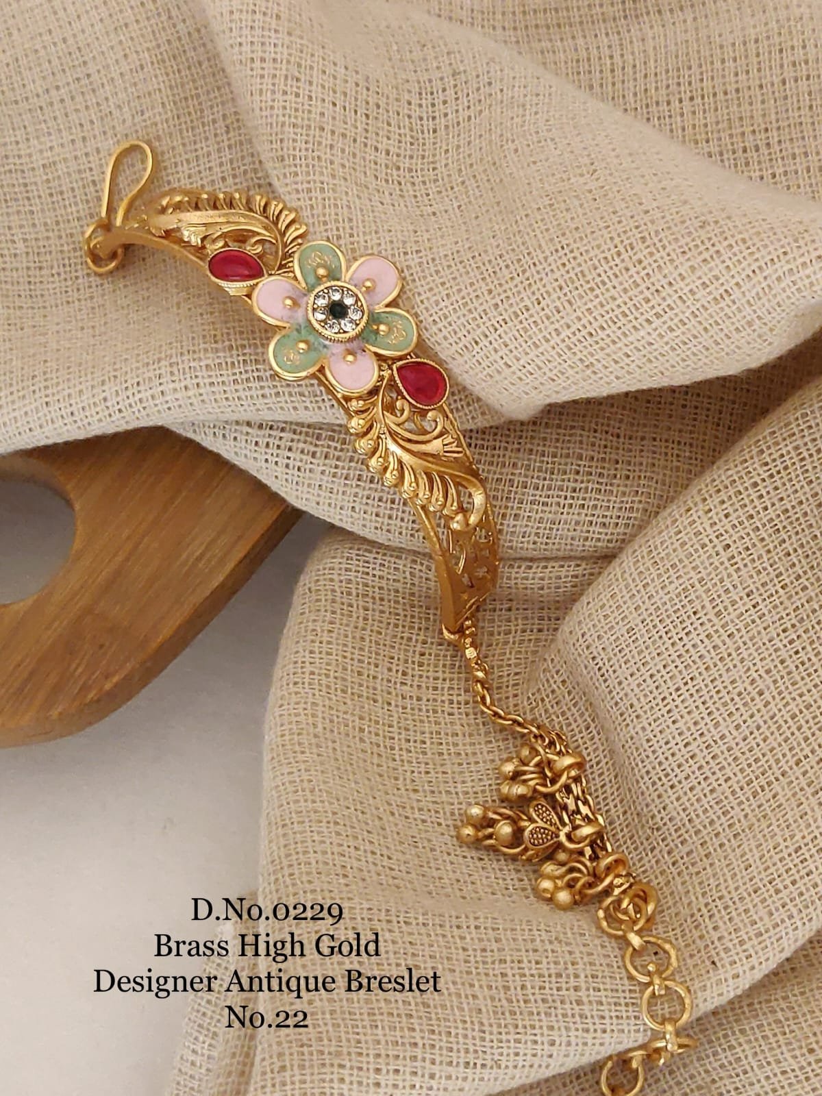 Enamel Flower Antique Bracelet