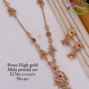 Sleek polished pendant earrings for festive wear