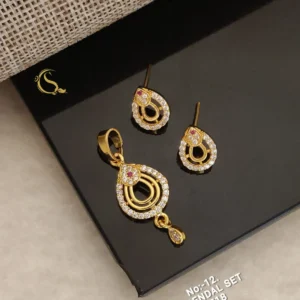 trendy teardrop ad pendant set for women