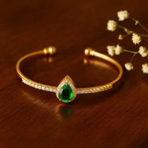 Golden Emerald Teardrop Stone Bracelet